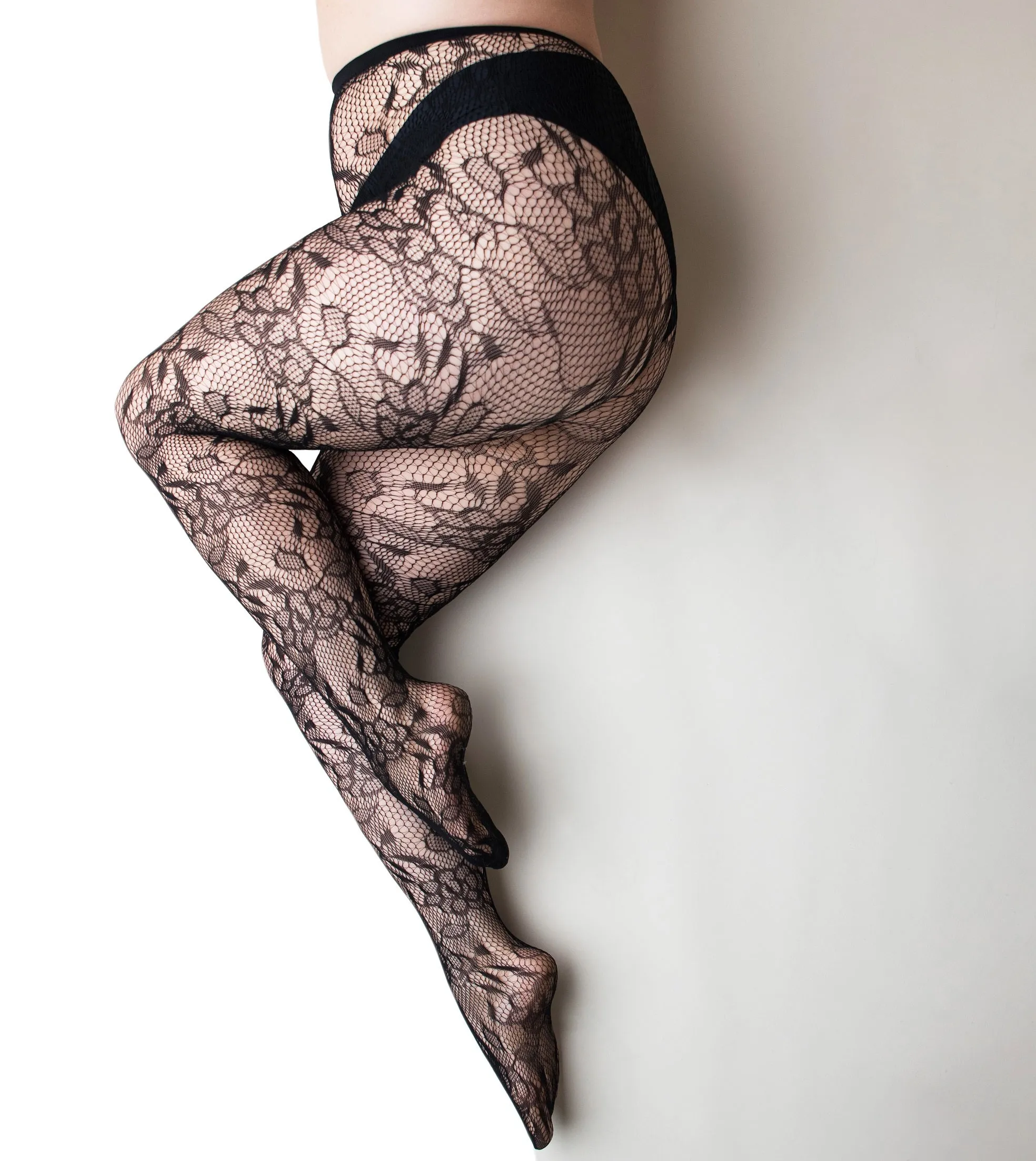 Fishnet Tights Flower Black. Petite to Plus Size