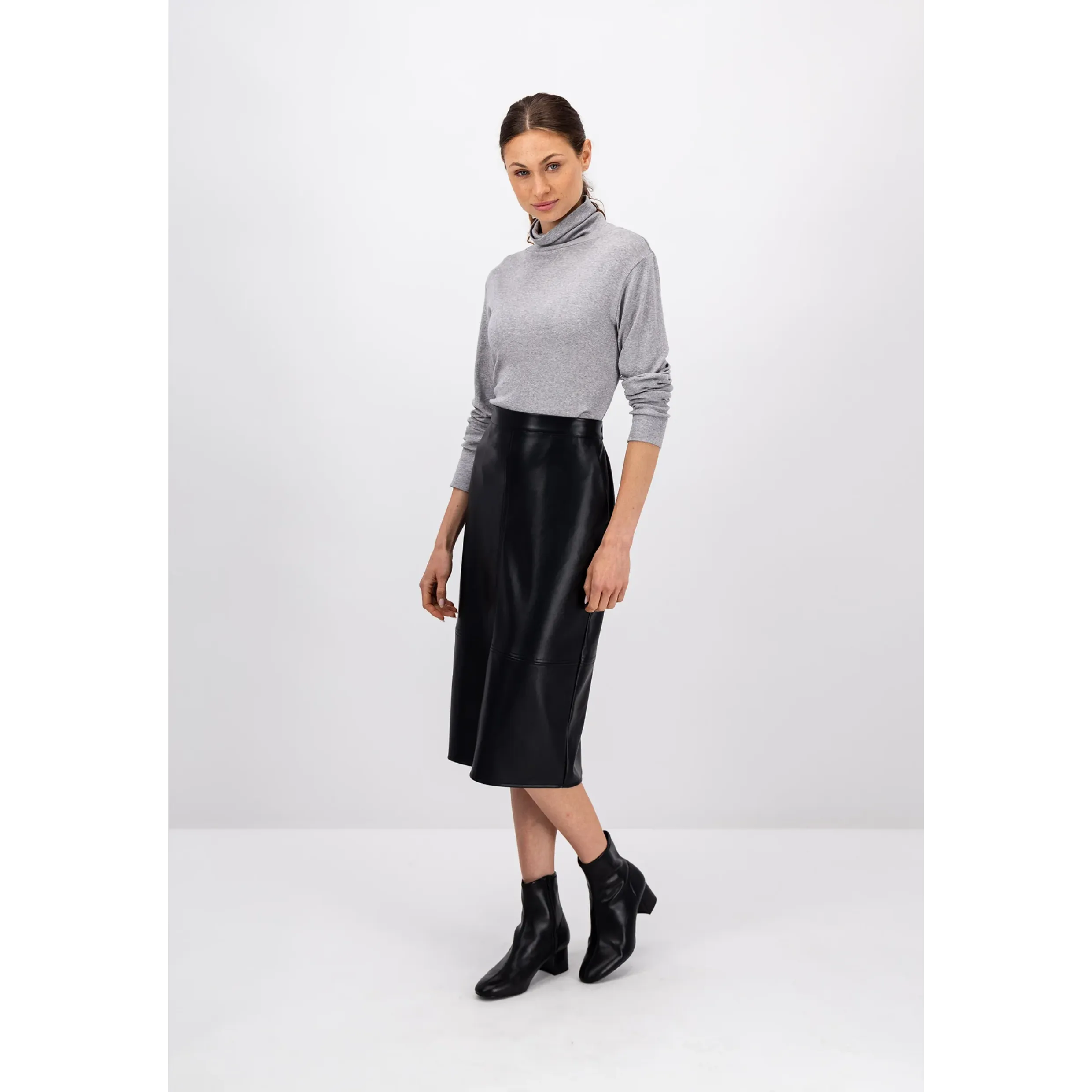 Fynch-Hatton Leather Optic Skirt In Black 3001