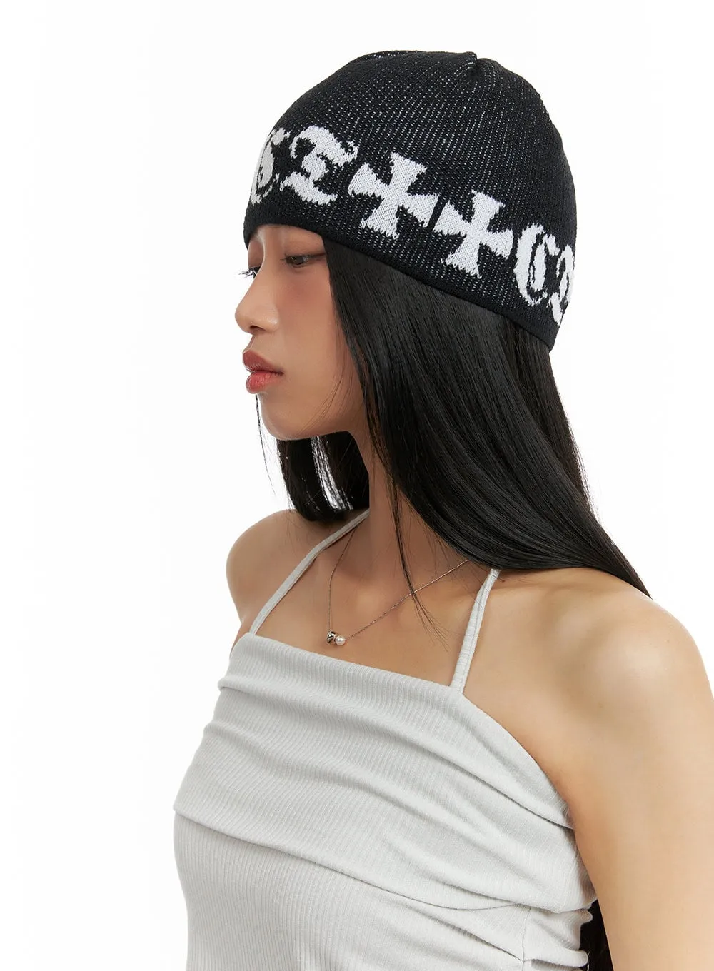 Graphic Charm Knitted Beanie CA424