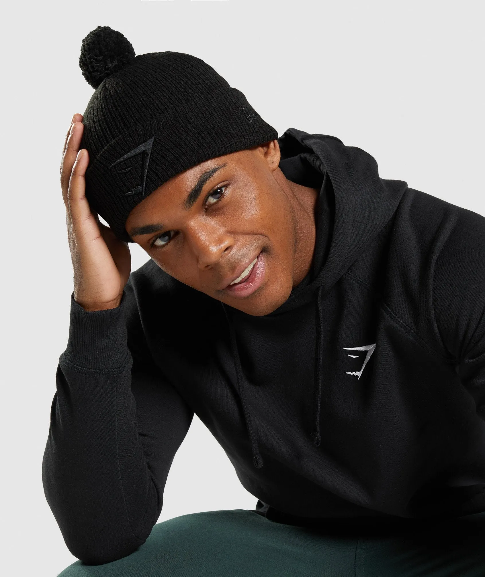 Gymshark New Era Mini Pom - Black