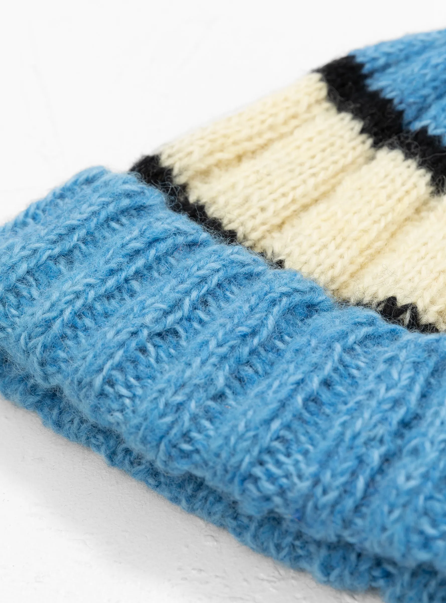 Hand Knit Line Beanie Blue & White