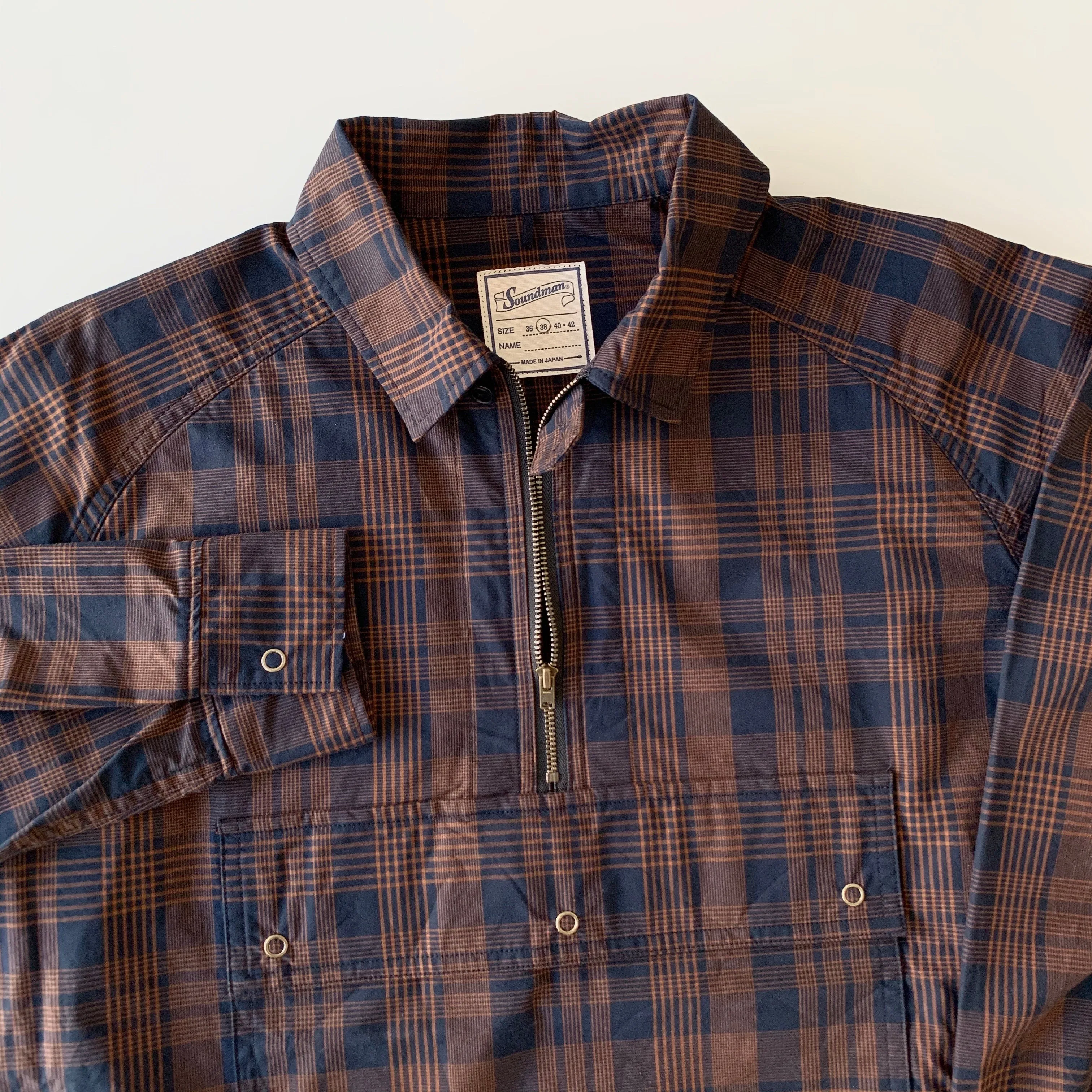 Jackson High Density Cotton Anorak Shirt in Navy x Brown