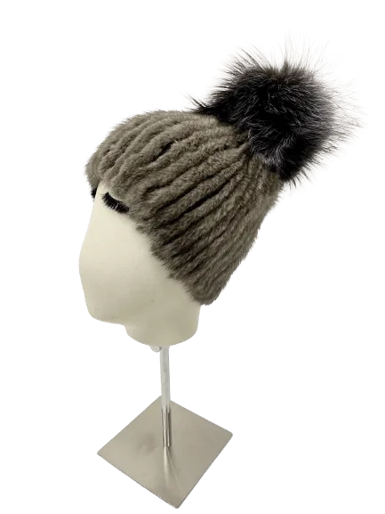 KNITTED MINK BEANIE GREY