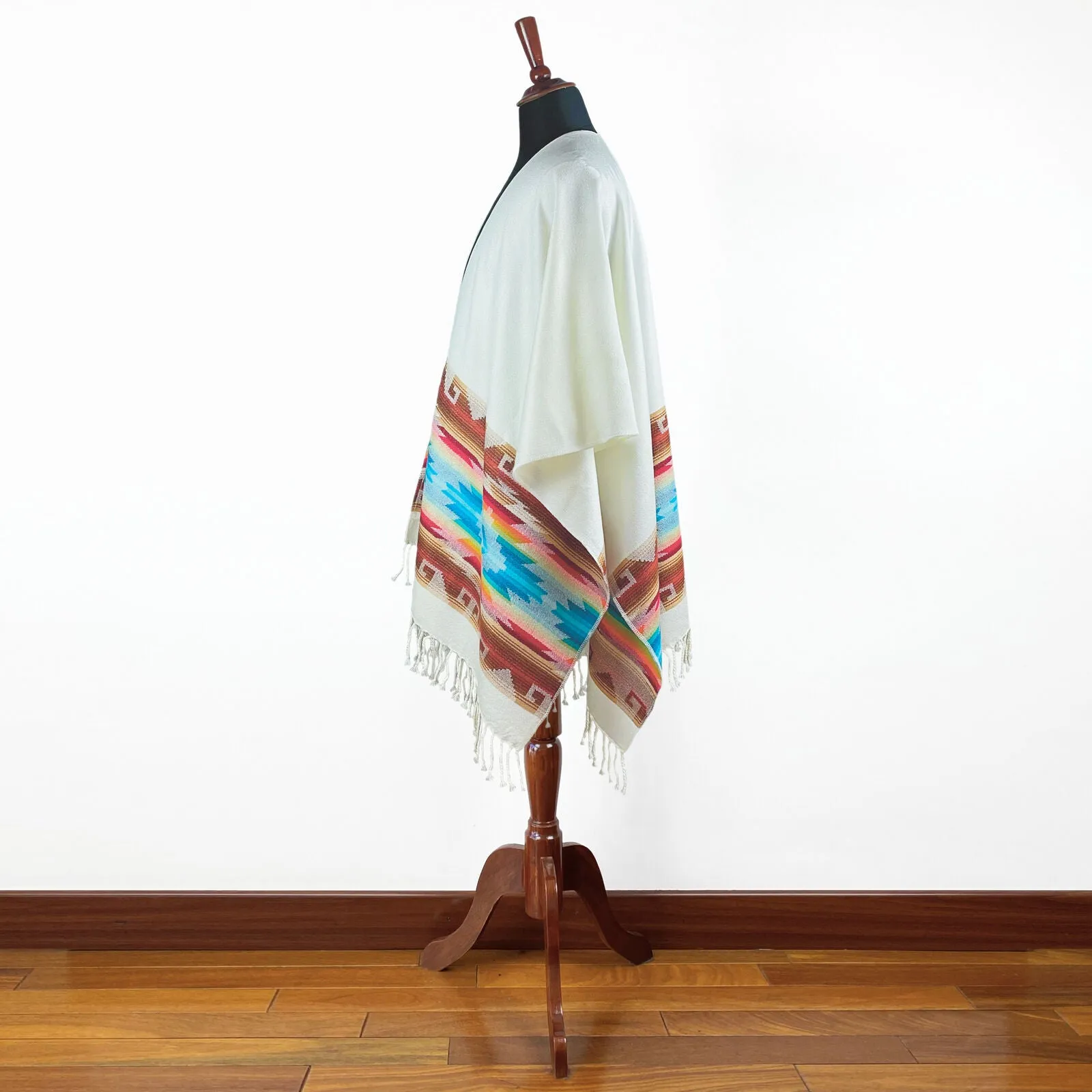 Lightweight Thin Alpaca Wool UNISEX Ruana Cape Poncho/Shawl - White with authentic pattern