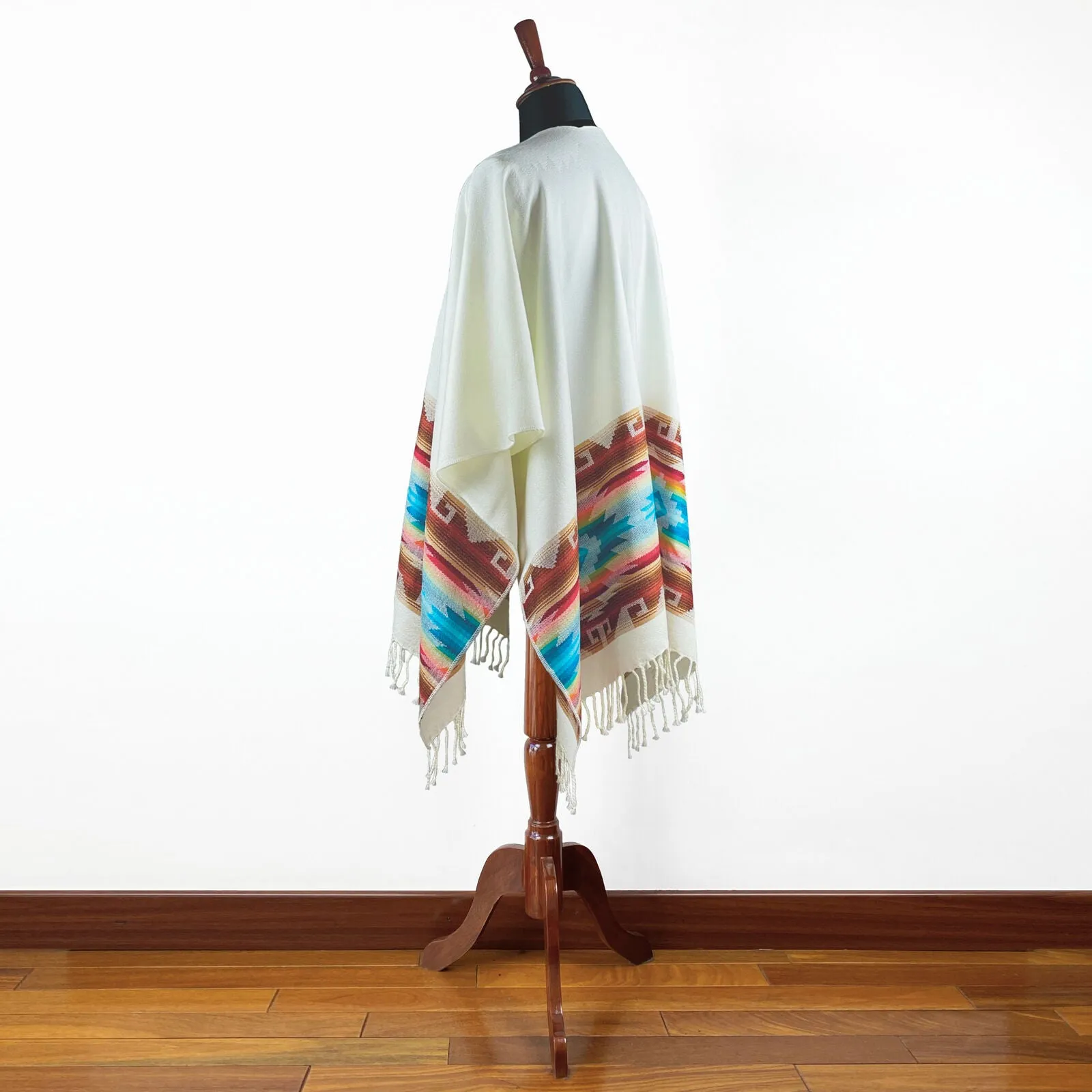 Lightweight Thin Alpaca Wool UNISEX Ruana Cape Poncho/Shawl - White with authentic pattern