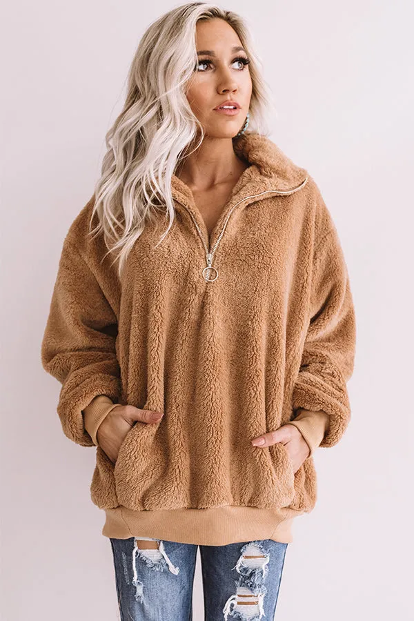 London Bridge Sherpa Pullover In Iced Latte