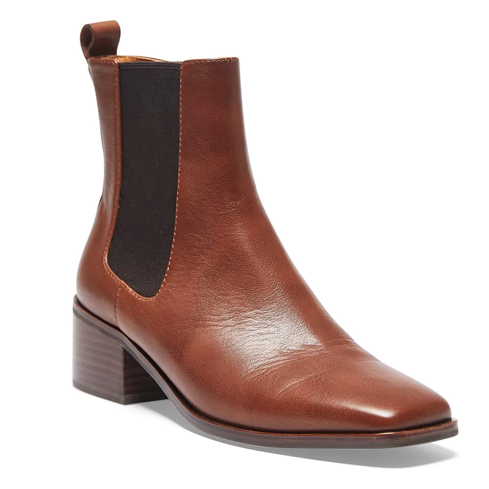 Radford Boot in Brown Leather