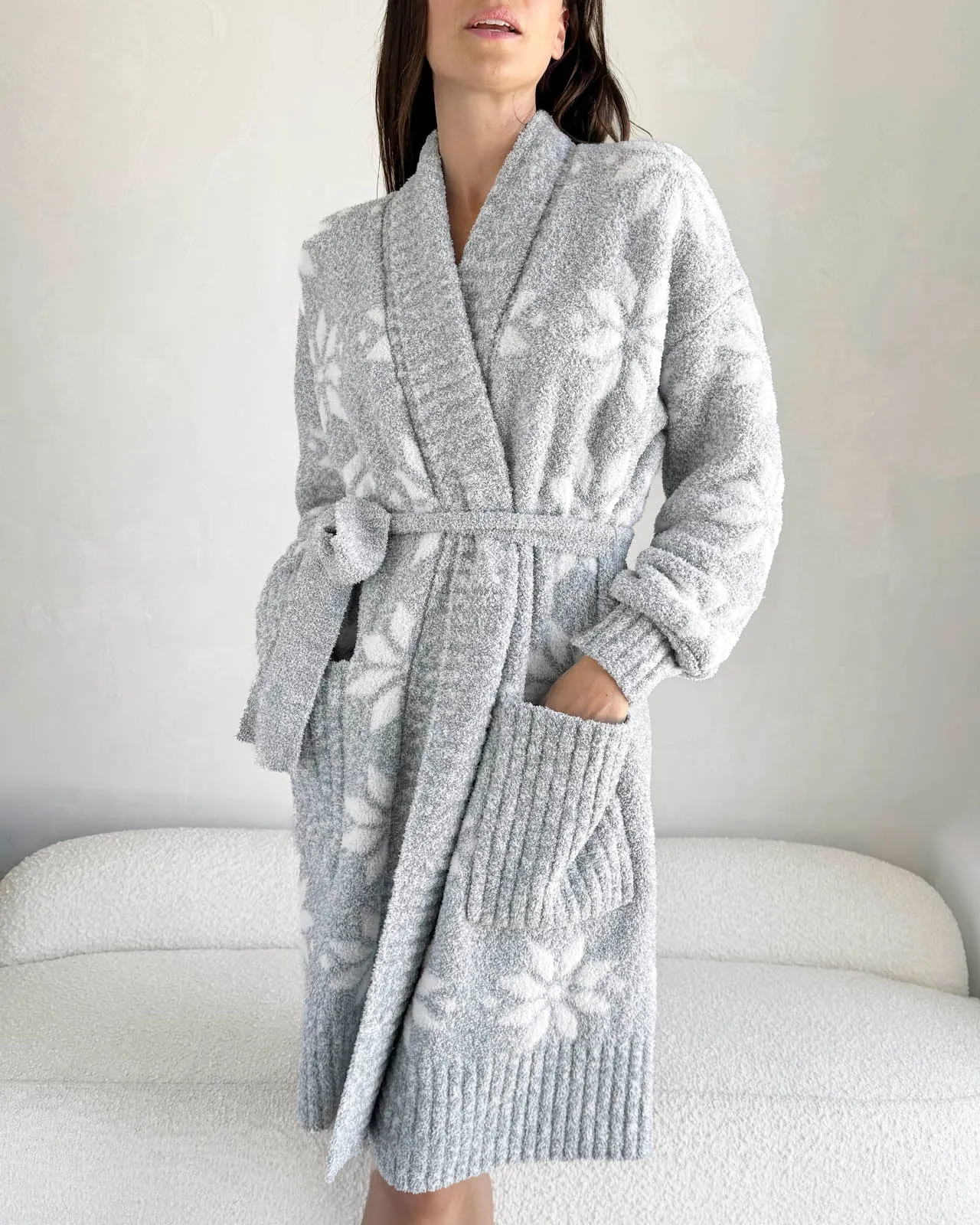 Snowflake Pomona Fuzzy Robe