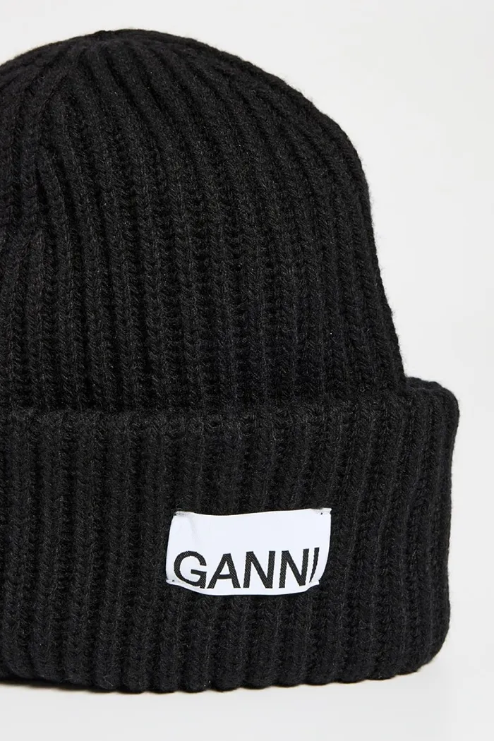 STRUCTURED RIB BEANIE BLACK