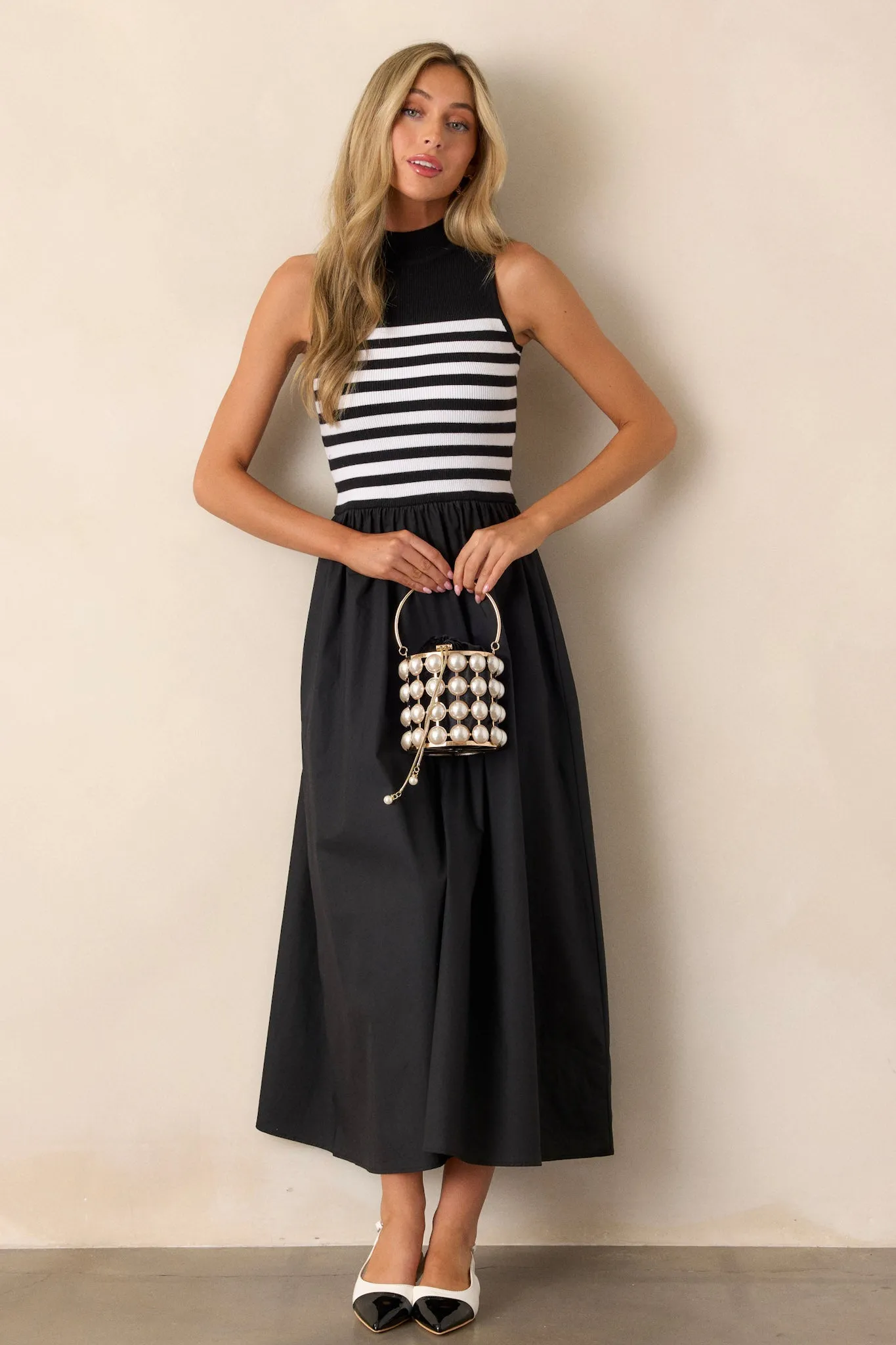 Timeless Treasures Black Sleeveless Striped Maxi Dress