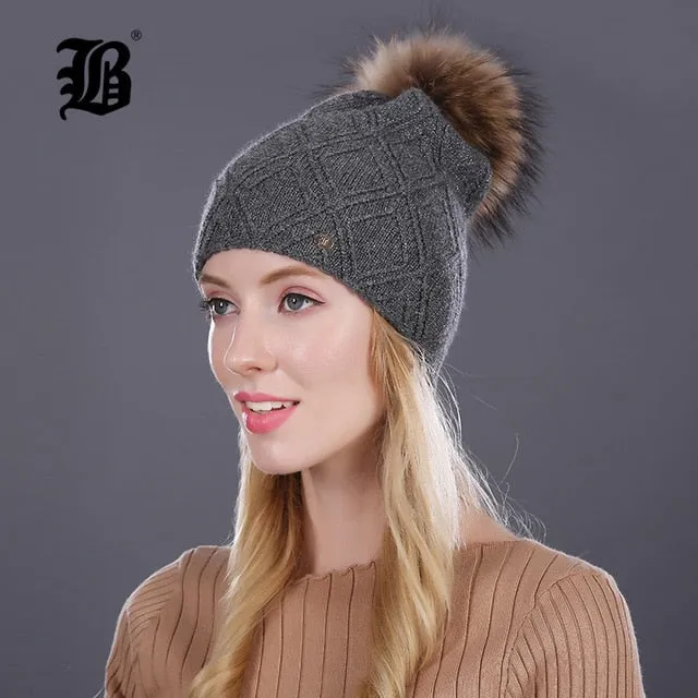 Winter fur Beanie cap women's cashmere wool cotton Big Real Raccoon fur pom poms fur winter hat